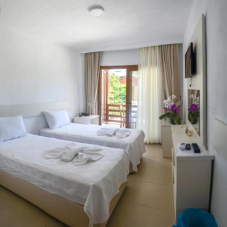 Selvi Beach Hotel Göltürkbükü